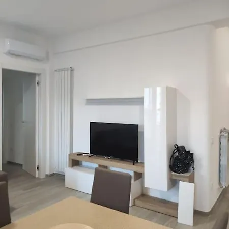 Bilocale Vicino Al Centro E Al Mare Apartment Vieste